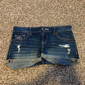 Women’s Hollister shorts